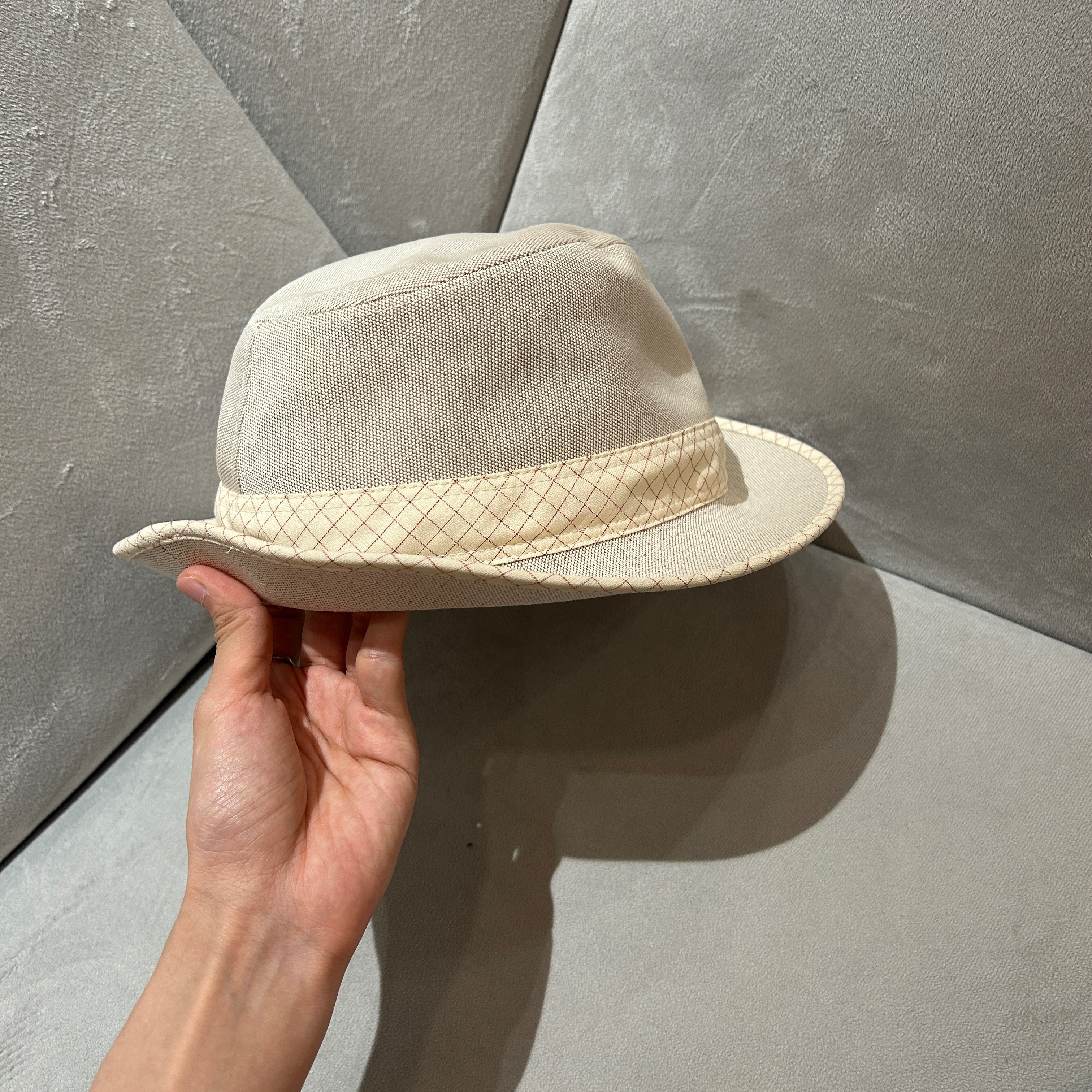 99新 Hermes/爱马仕 7姐专场/白色平顶帽 57码