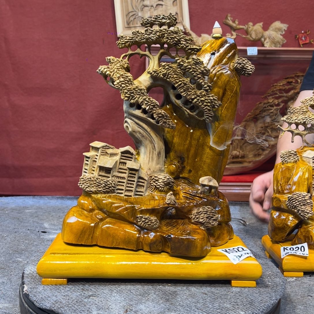 柏木（崖柏）金丝楠木木雕