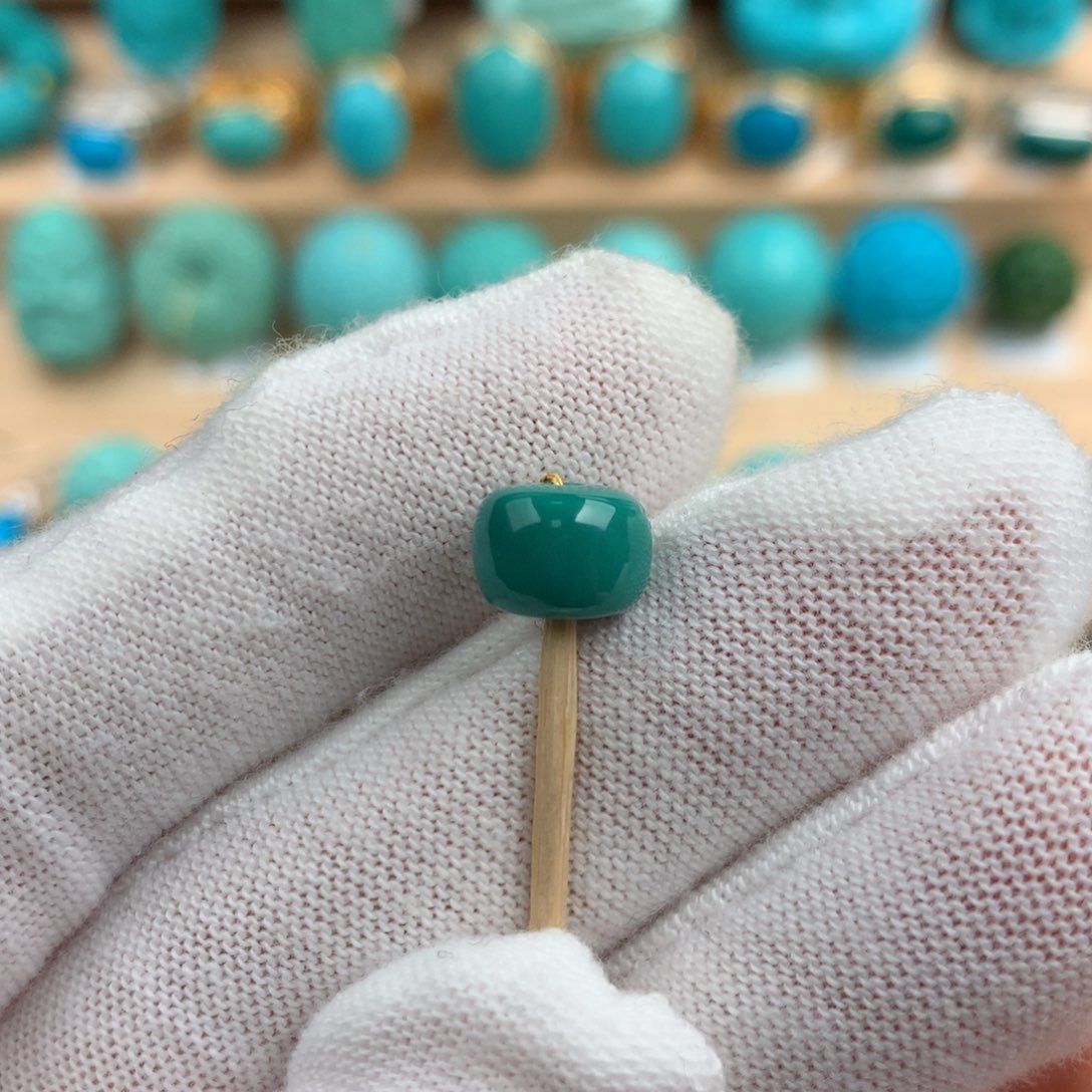 绿松石配饰未镶嵌8.1-5.9mm