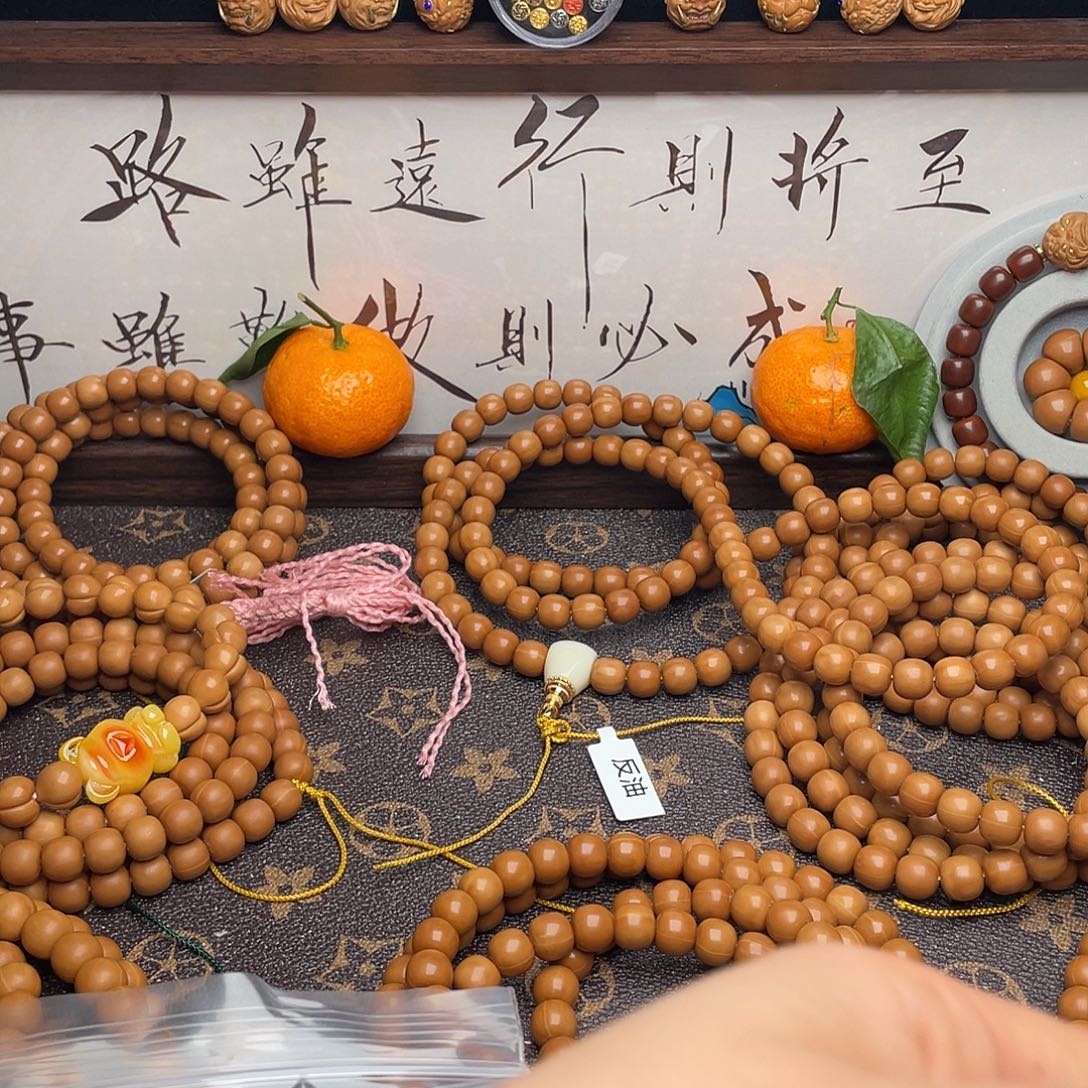 G***f猴头核桃吊坠配饰