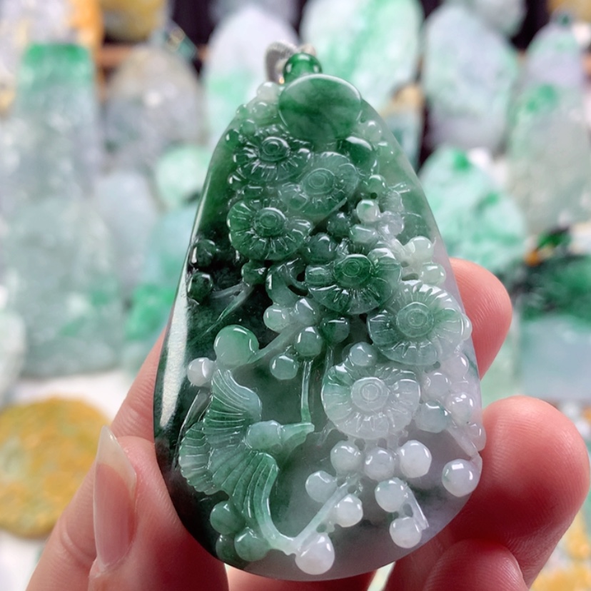 【闪购商品】翡翠吊坠(不含链)未镶嵌