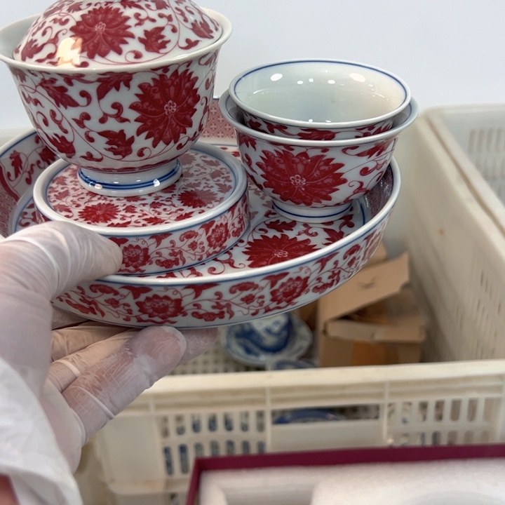 瓷片白青花釉里红缠枝莲五件套全品