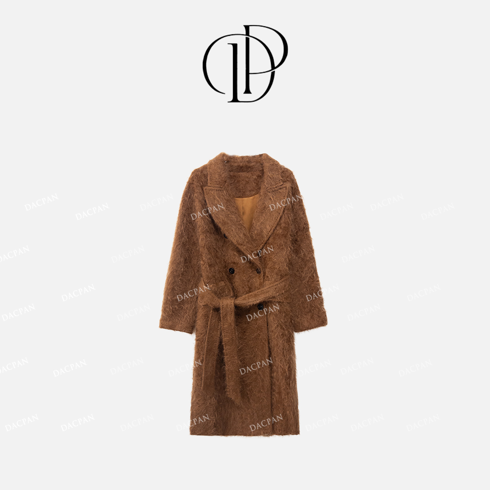 DACPAN-“臻绒岁月”重工翻领长款外套 2024/盼•PP 98250
