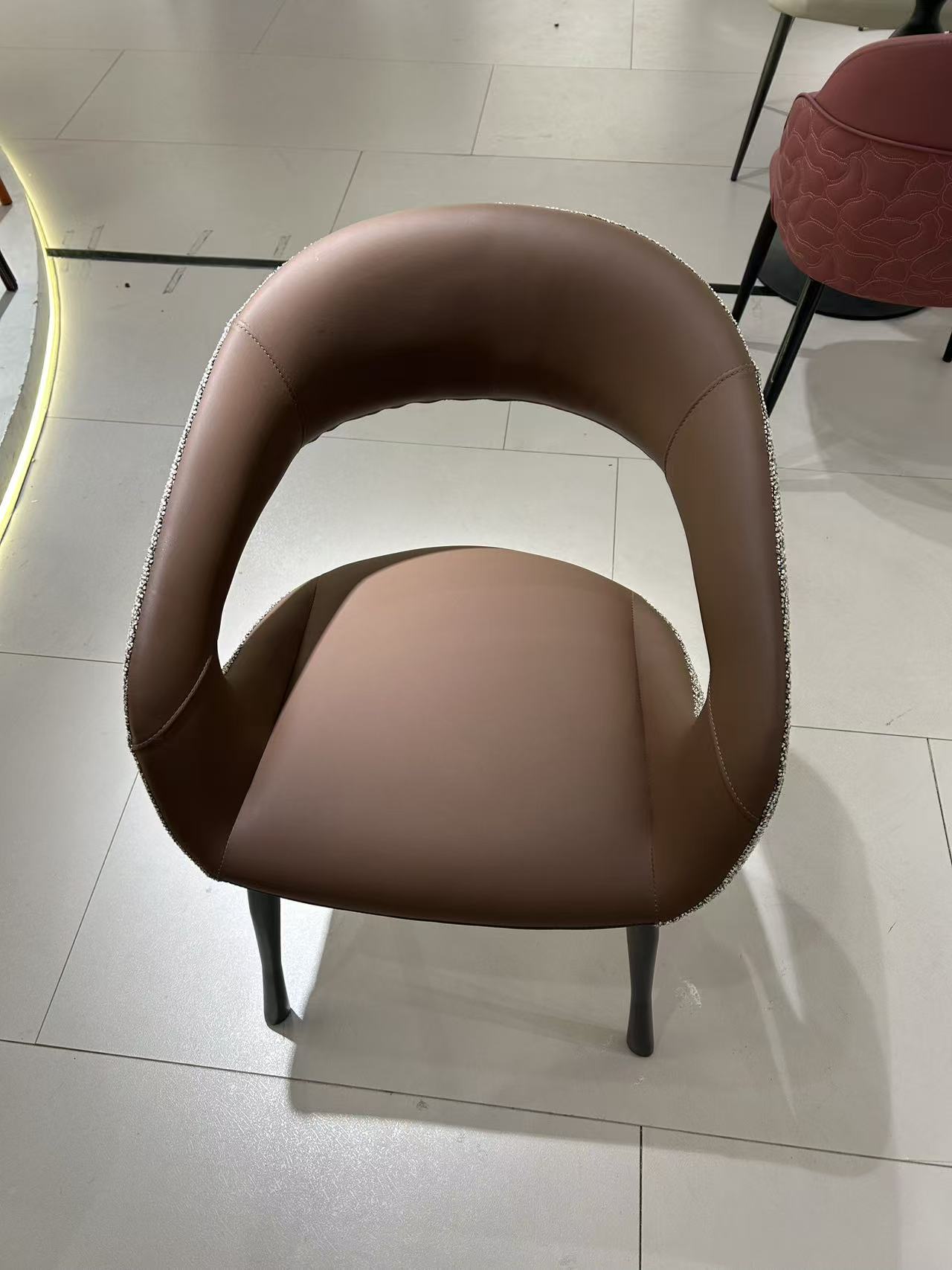 两张【棕影】简约轻奢北欧风意式极简家用办公椅茶台妆台餐桌椅