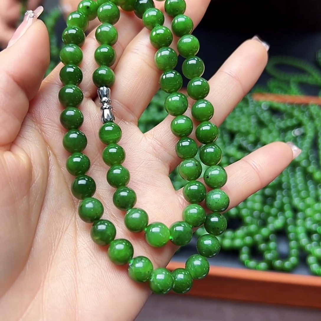 和田玉（碧玉）未镶嵌颈饰卡8