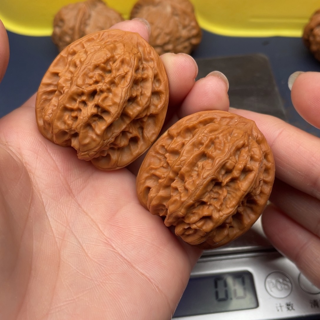 文玩核桃把件磐石37