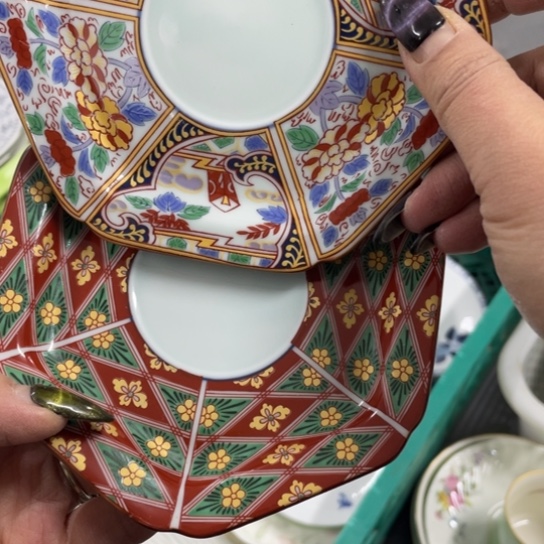 喵****金葡萄瓷器欢迎您