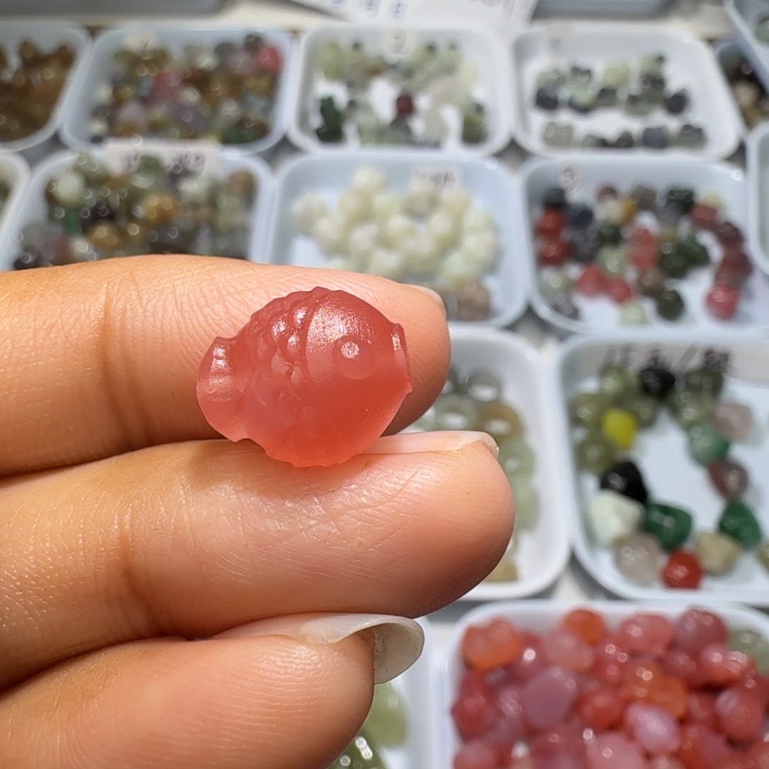 和田玉未镶嵌珠宝奇石