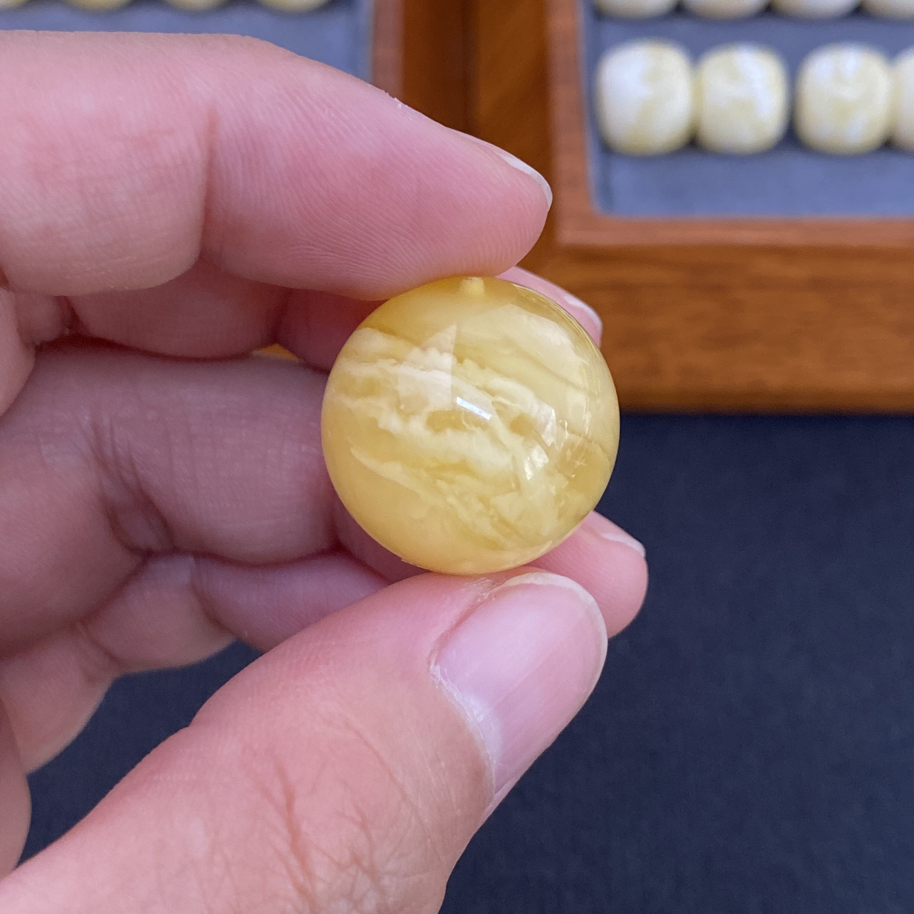19.1mm蜜蜡圆珠锁骨珠G214猴头星月金刚文玩手串配饰单珠天然俄料