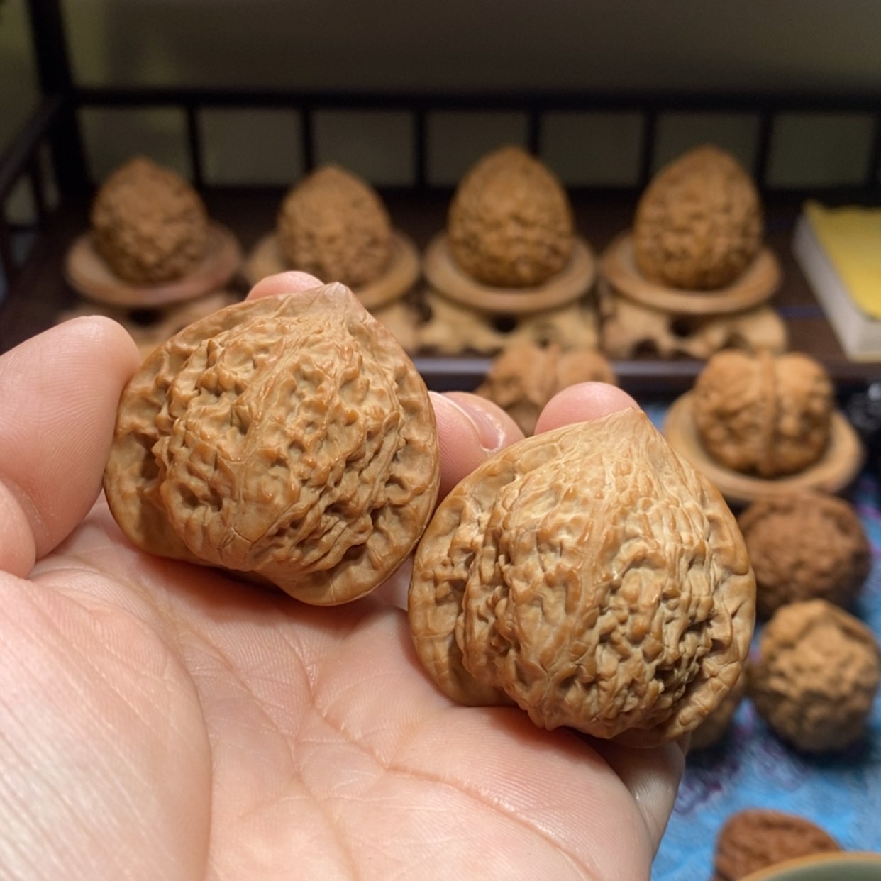 【闪购商品】文玩核桃吊坠七步沟