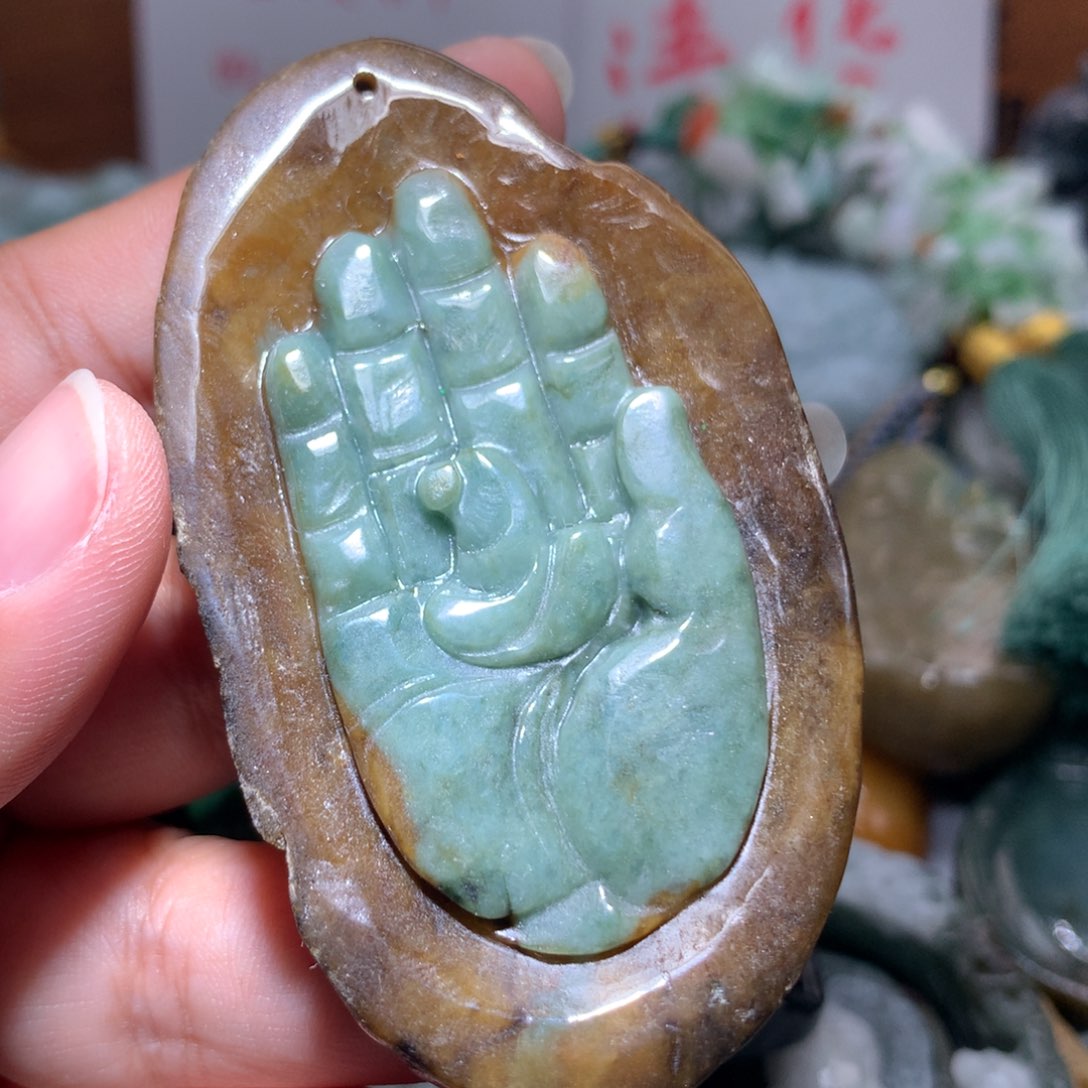 翡翠未镶嵌颈饰保真天然A货翡翠