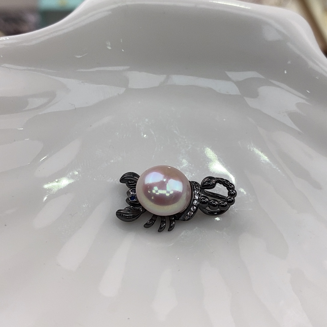颈饰银S925镶嵌淡水珍珠