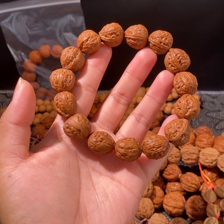 手串文玩核桃……47