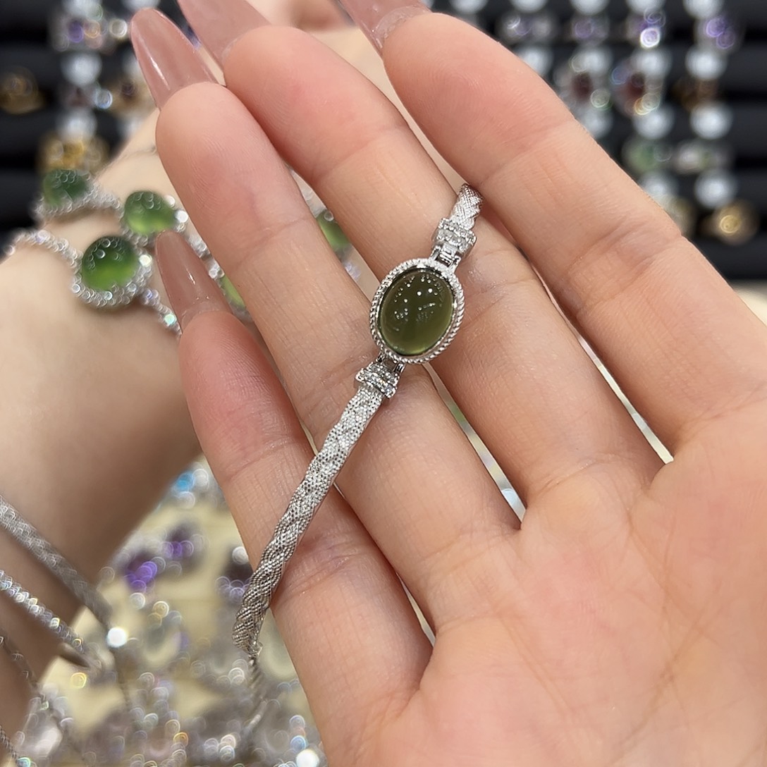 四***姨岫玉银S925镶嵌戒指