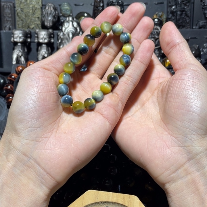 ****锤木变石未镶嵌手串