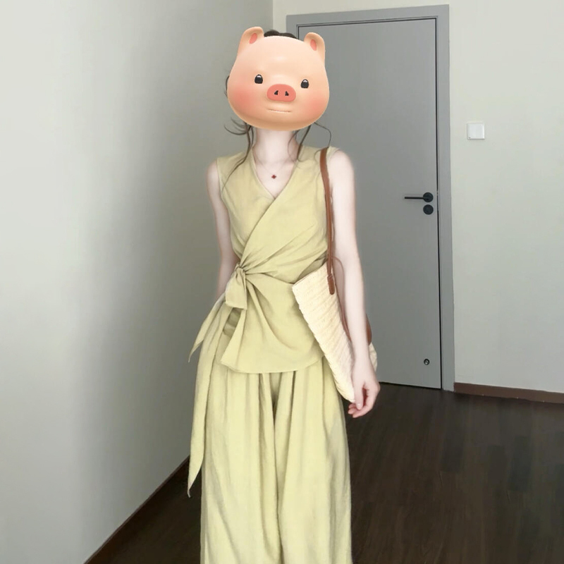 夏季夏日绝美小套装气质穿搭女2025新款爆款大方得体一整套高级感