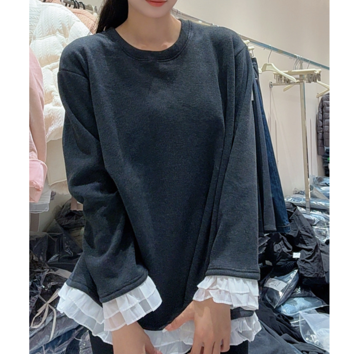 【三懿服饰】冬季新款加绒加厚圆领花边拼接中长款百搭显瘦上衣-355