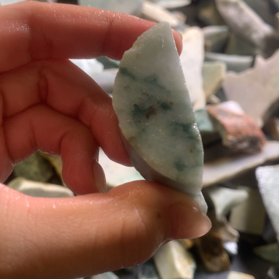 翡翠颈饰未镶嵌缅甸翡翠