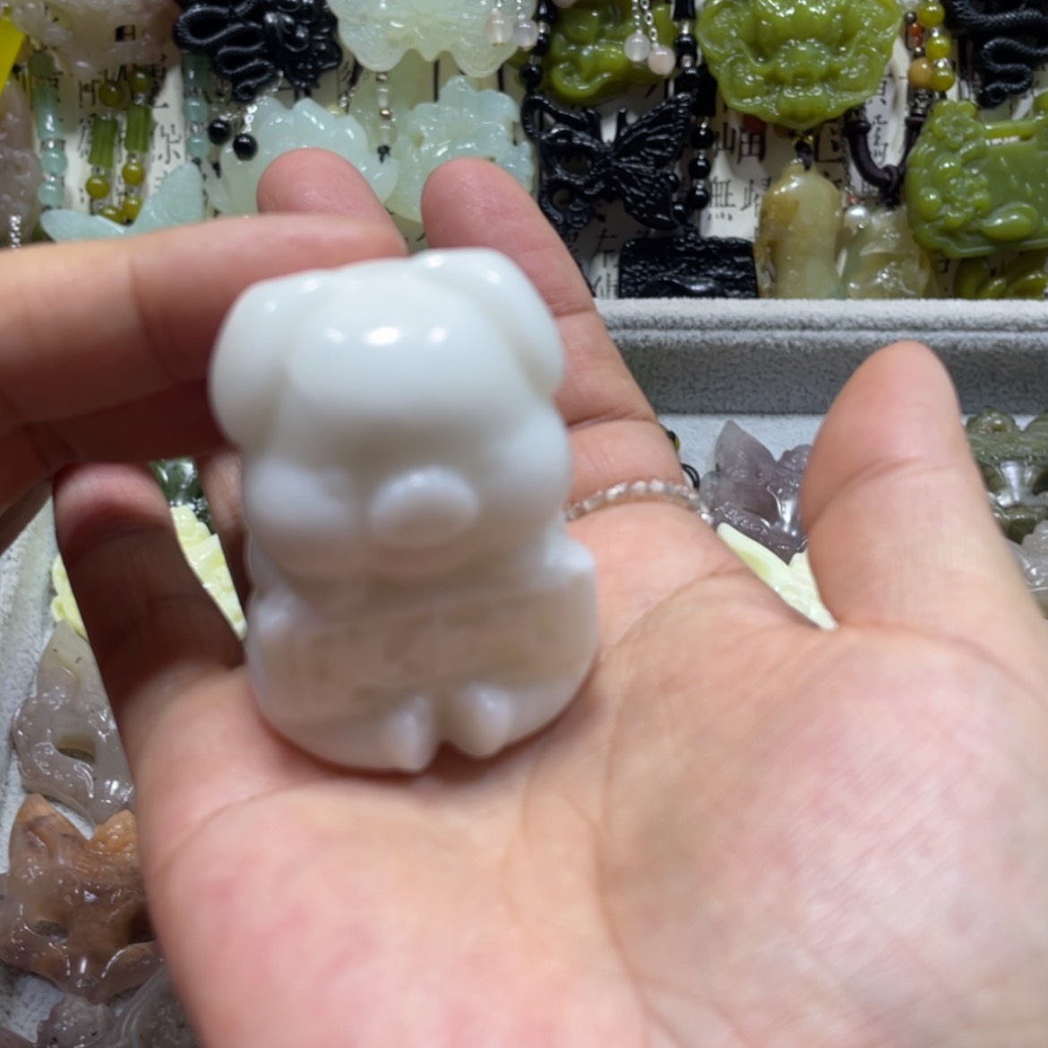 【闪购商品】岫玉颈饰未镶嵌86瑕疵