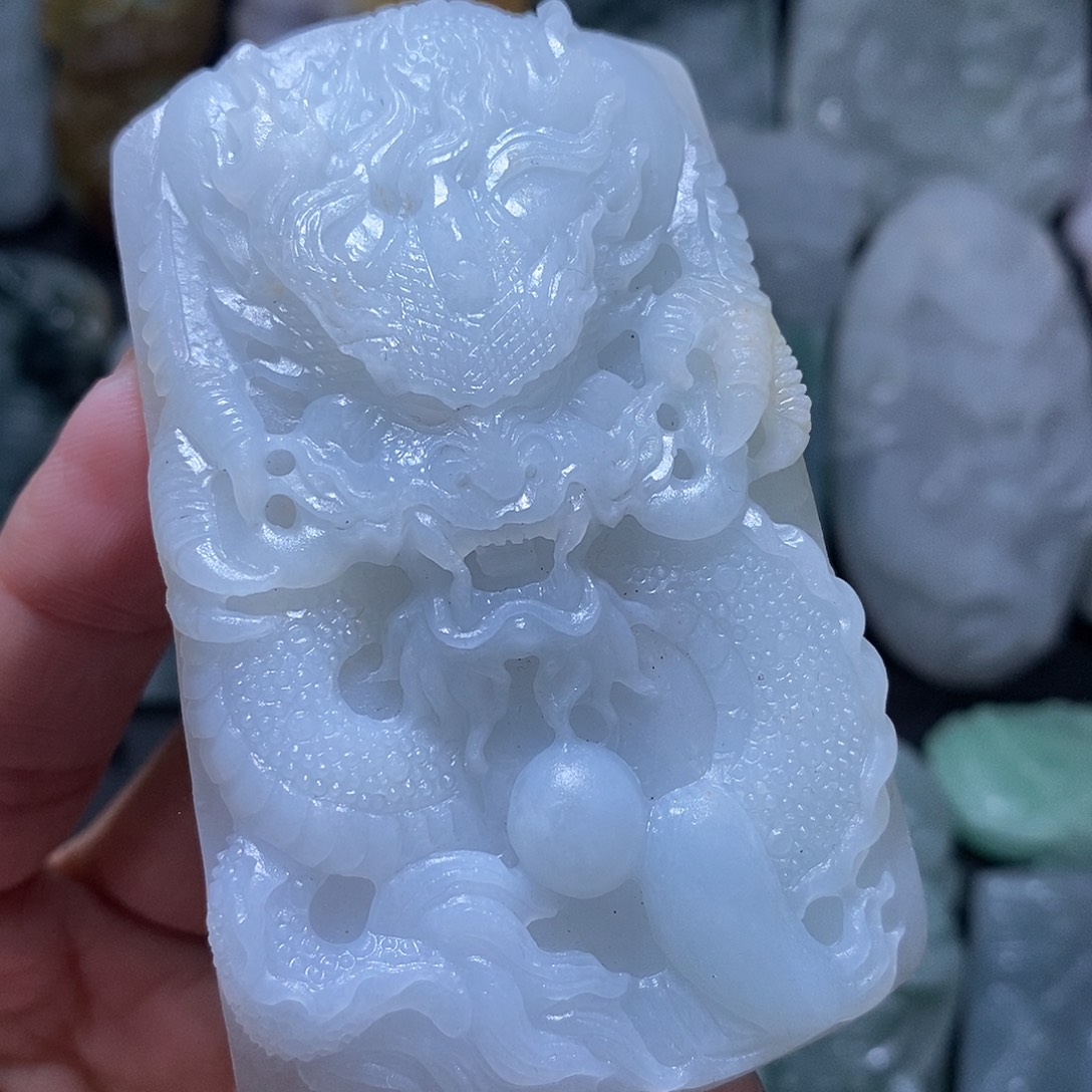 定制翡翠未镶嵌翡翠