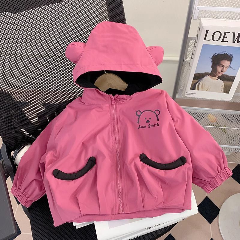 女童冲锋衣外套秋装2025新款洋气儿童春秋款小女孩运动连帽上衣潮