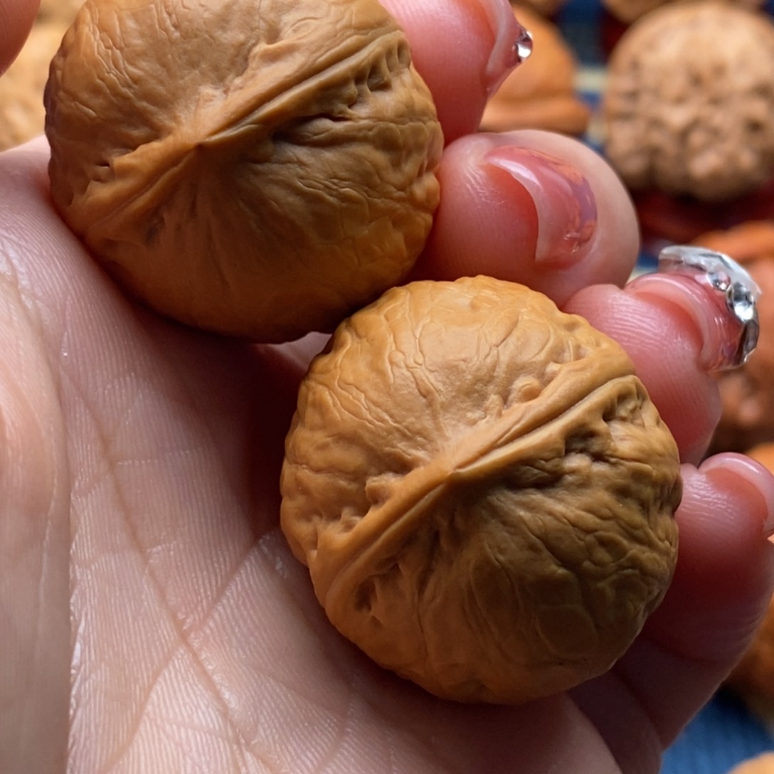 文玩核桃把件精品小手捻