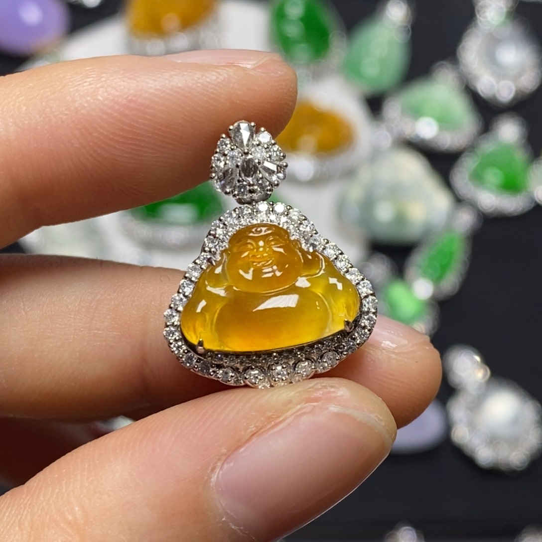 翡翠吊坠(不含链)18K金镶嵌佛