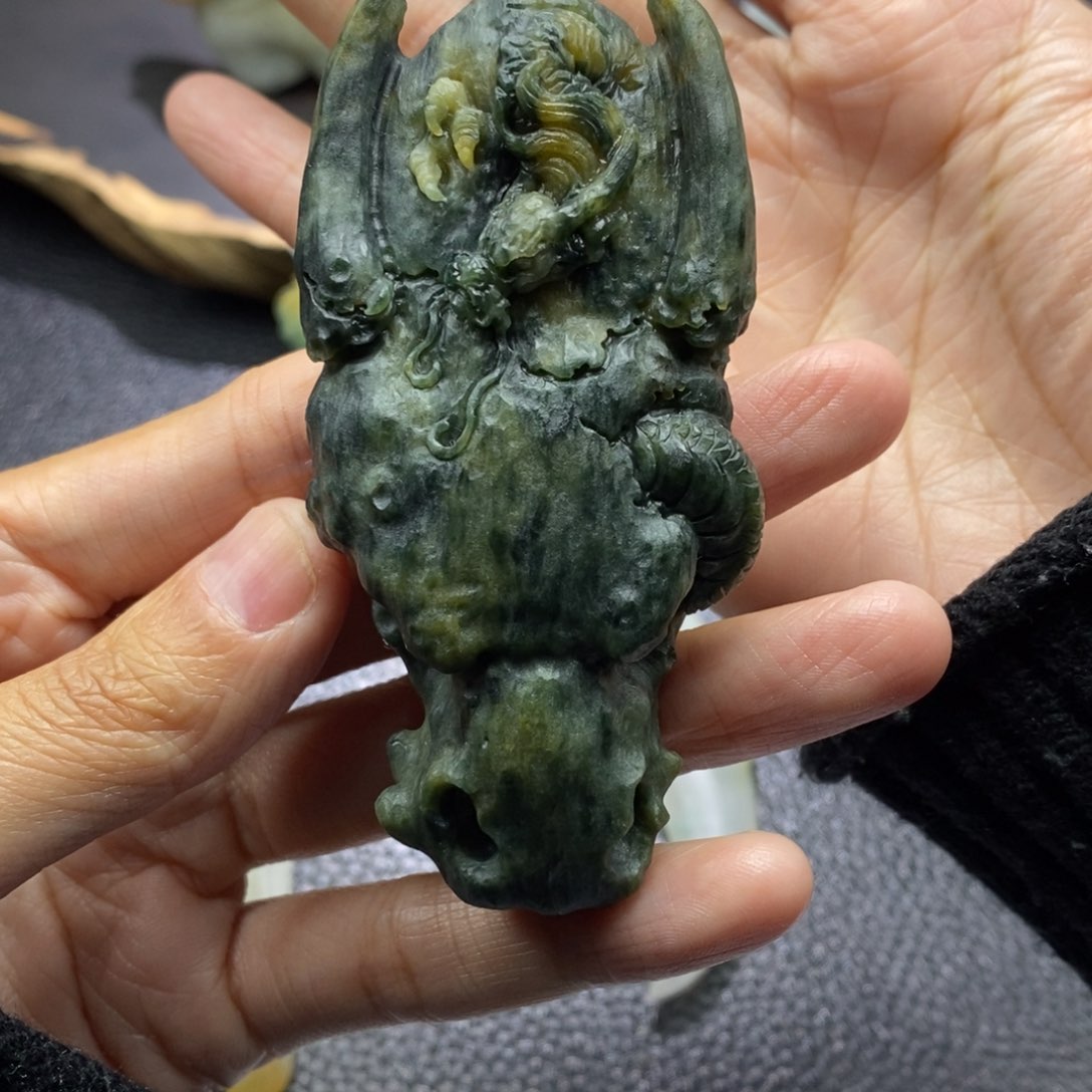 定制翡翠未镶嵌j****k龙骨