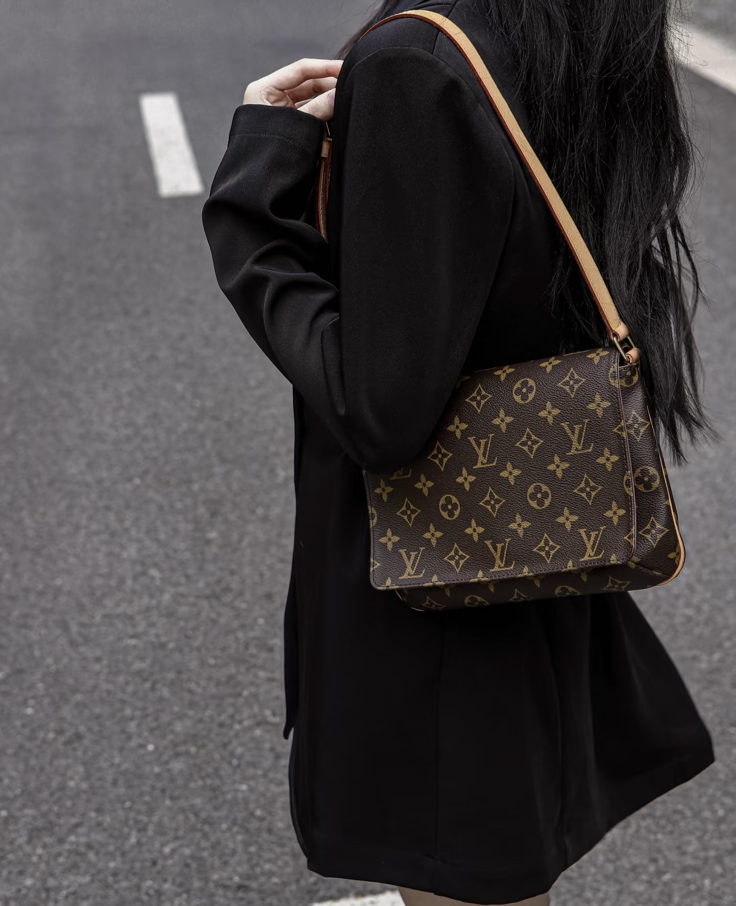修复品LouisVuitton/路易威登  横版小号王菲 单肩包换新植鞣革