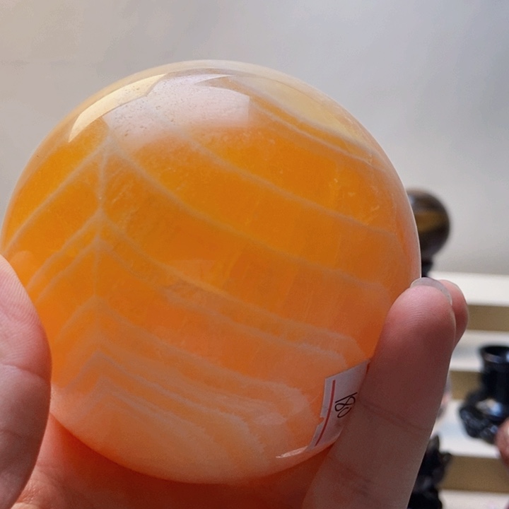 未镶嵌水晶大型摆件（非配饰）