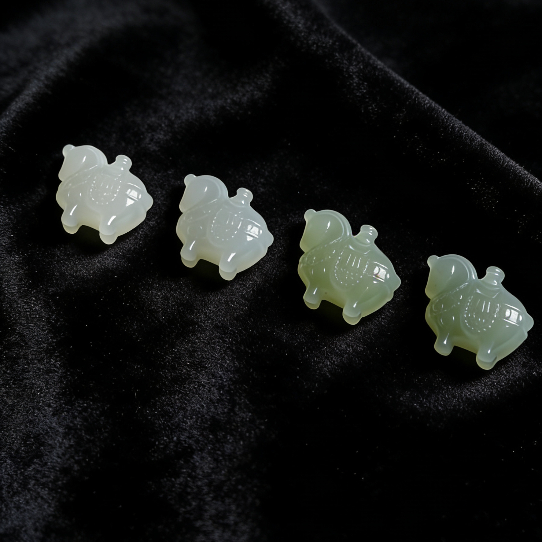 【岁龙甄选】和田玉玉马吊坠（多样性发一件）