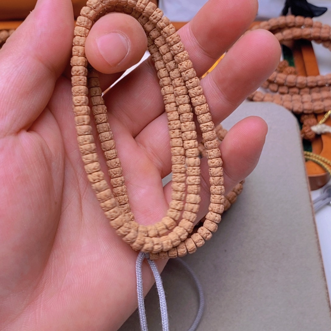 吊坠金刚菩提药片佛手