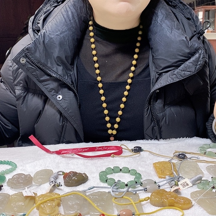 密玉（石英质玉）手链未镶嵌清*