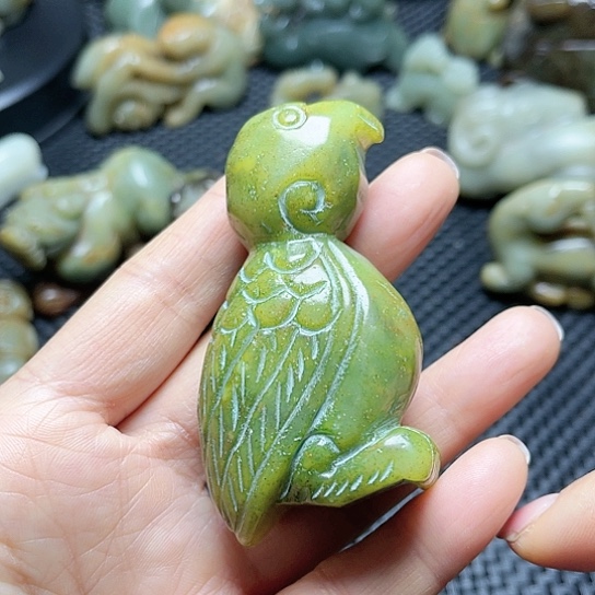 白玉菩提吊坠摆件