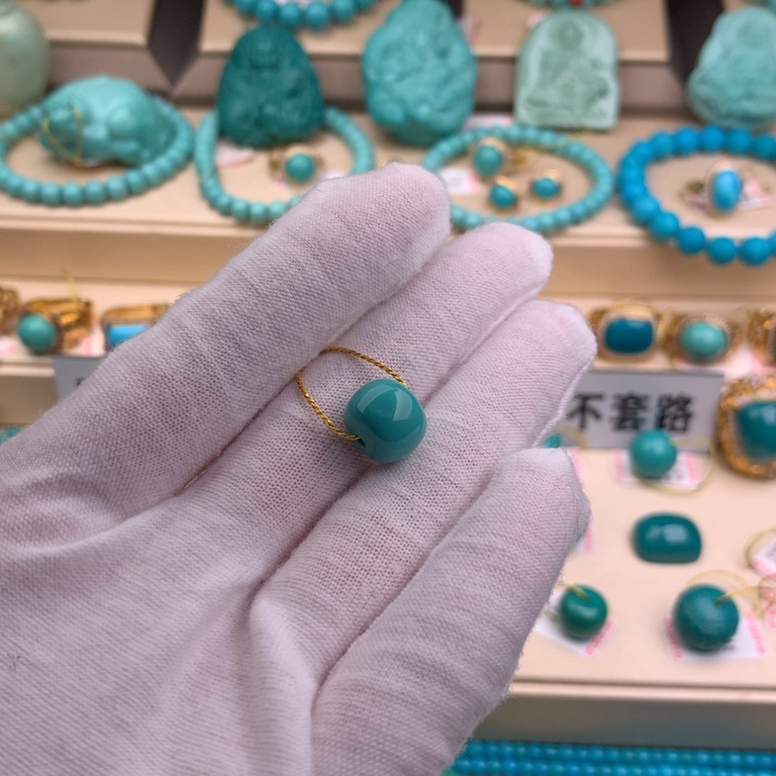 绿松石珠宝奇石未镶嵌弹****文