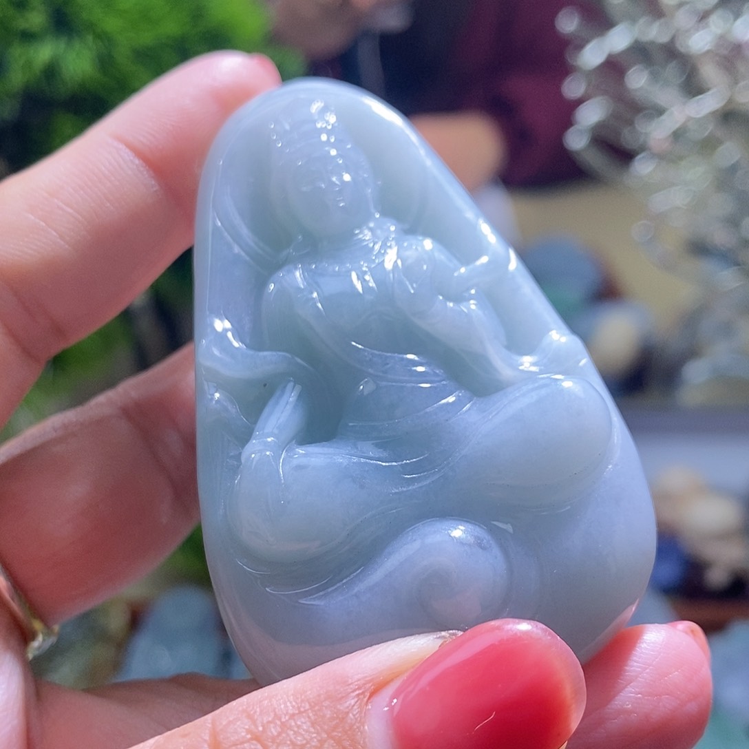 【闪购商品】翡翠未镶嵌颈饰观音