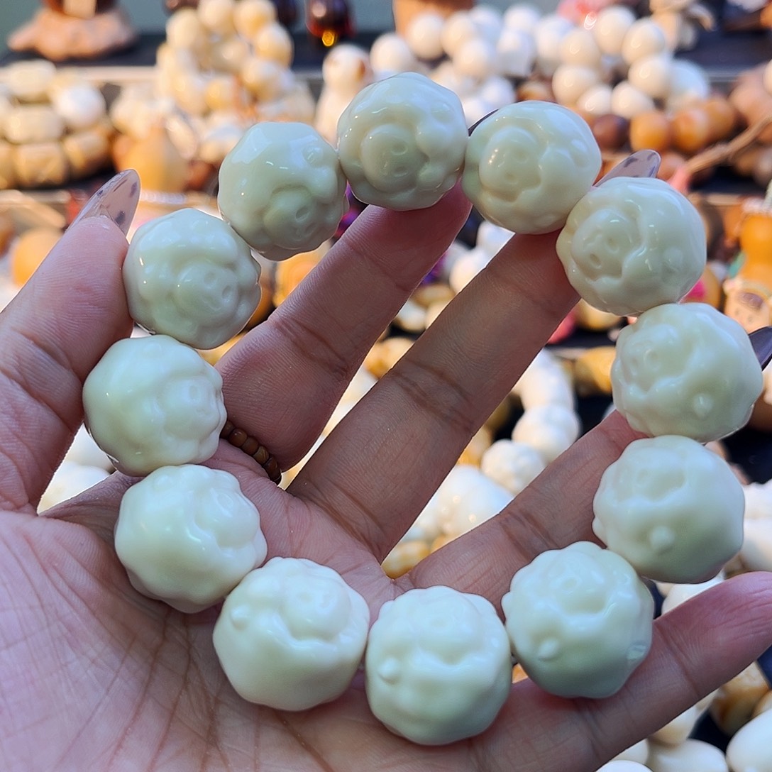 手串菩提根/象牙果小绵羊
