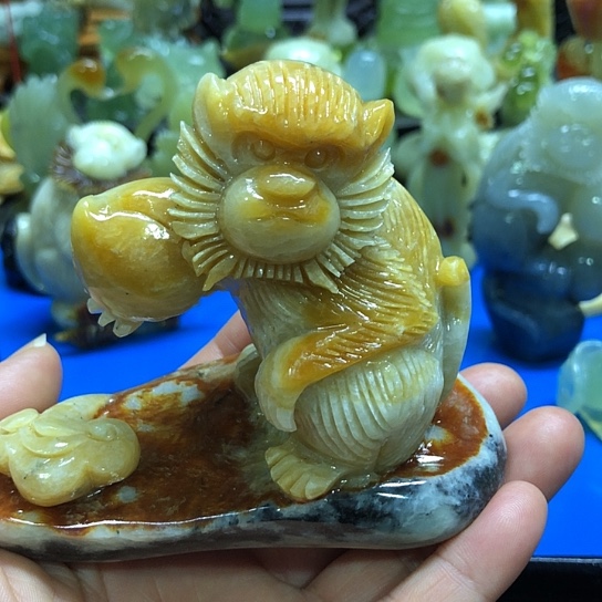 刚***子石材家居装饰摆件灵猴献寿