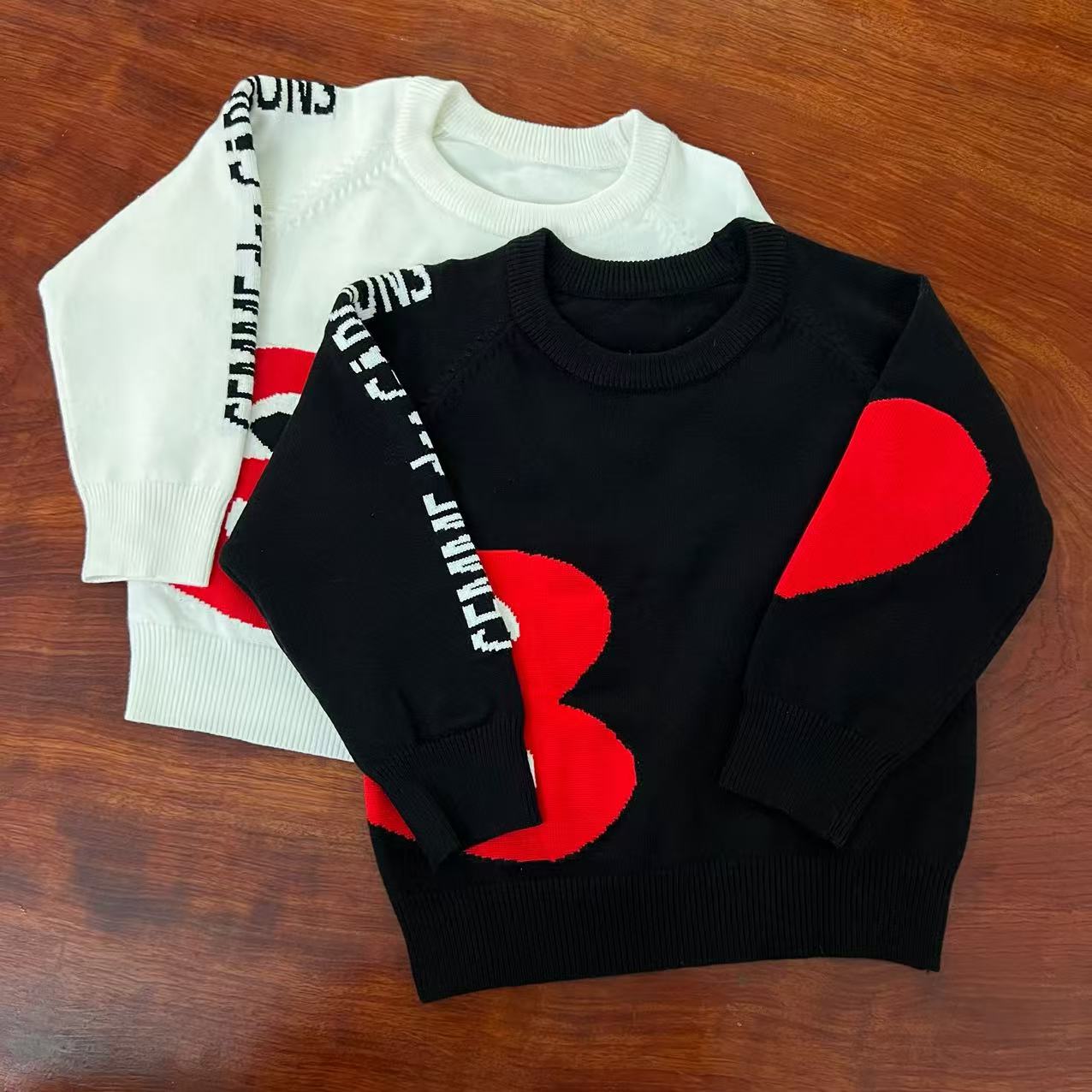 500-爱心秋冬新款韩国男女童小童开衫套头毛衣