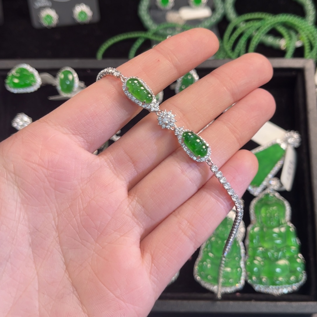 翡翠银S925镶嵌戒指福豆手链