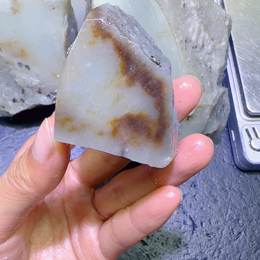 和田玉未镶嵌珠宝半成品