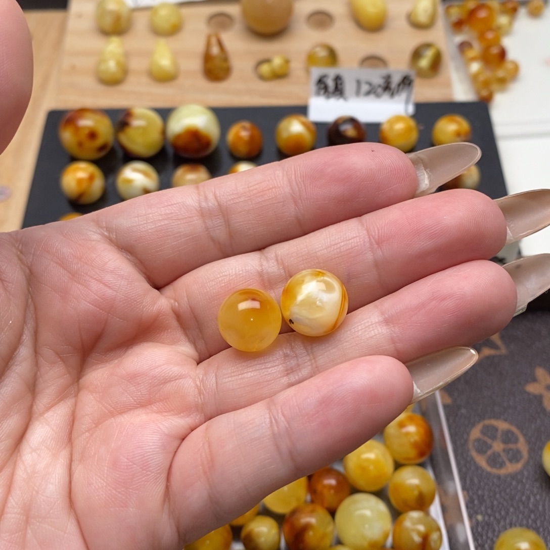 a****琥珀未镶嵌珠宝奇石蜜蜡