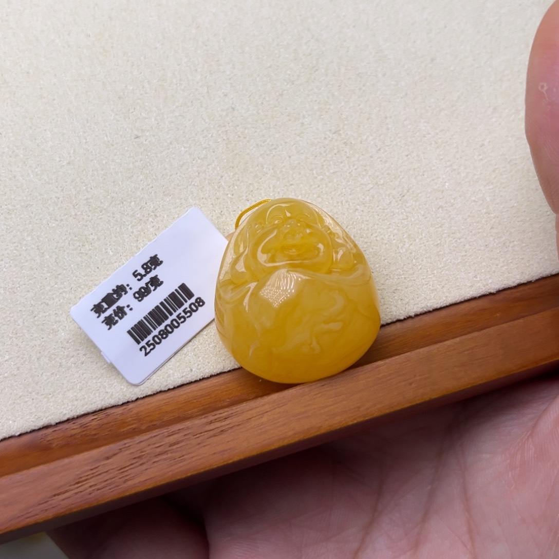 未镶嵌吊坠(不含链)蜜蜡佛公焦皮料5.8克