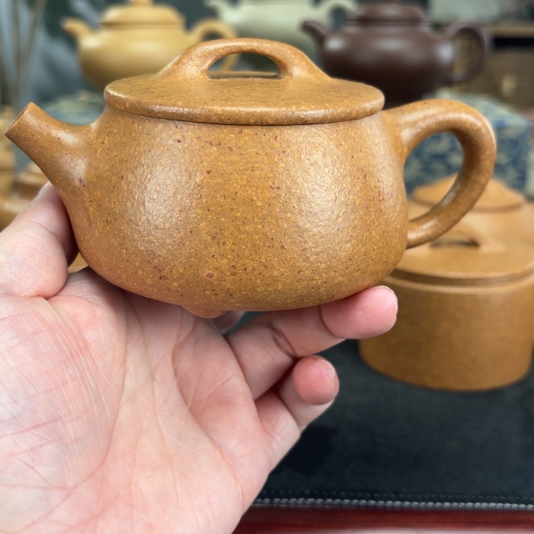紫砂茶壶梨皮黄段宽口200