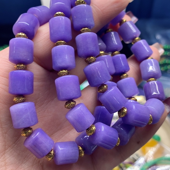 翡翠颈饰未镶嵌吊坠