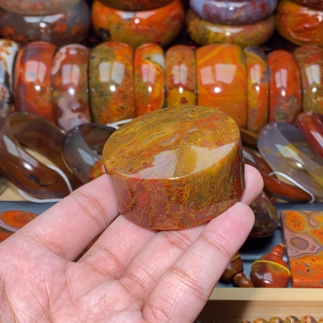 玛瑙/玉髓手镯合金