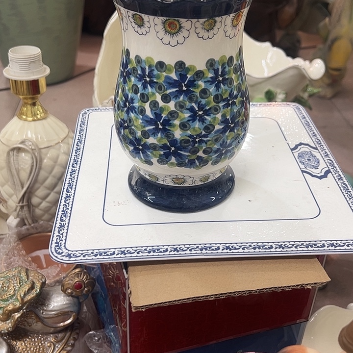 瓷片瑕。。。。。。。。。。。。。。