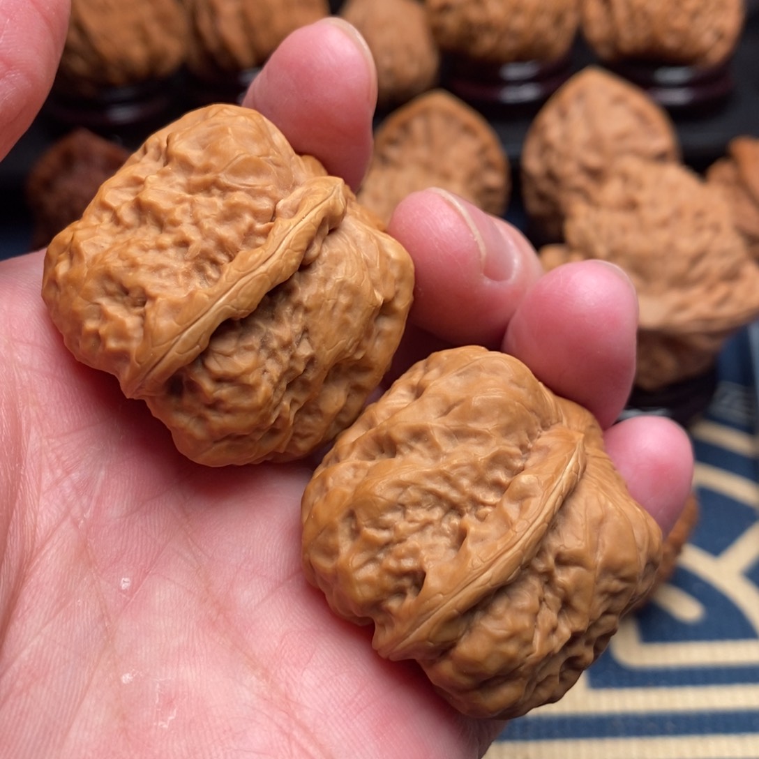 文玩核桃把件蛤蟆头一帆风顺