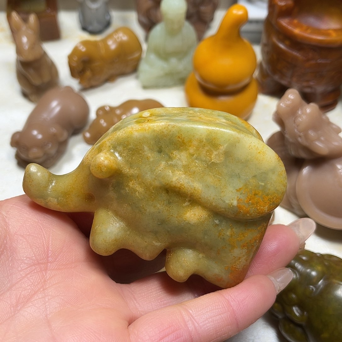 白玉菩提吊坠白玉菩提吊坠