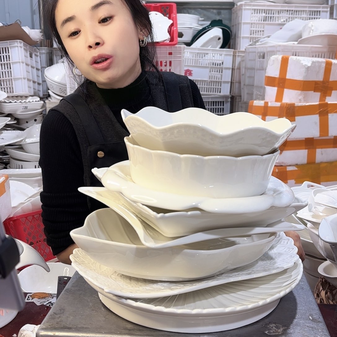 盘微瑕产品………01-1八件套